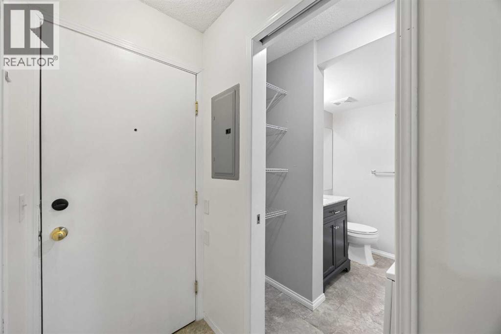 1118, 2371 Eversyde Avenue SW