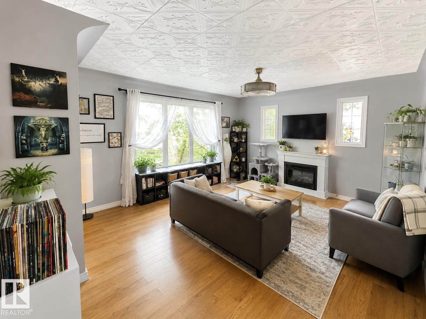 12732 120 ST NW