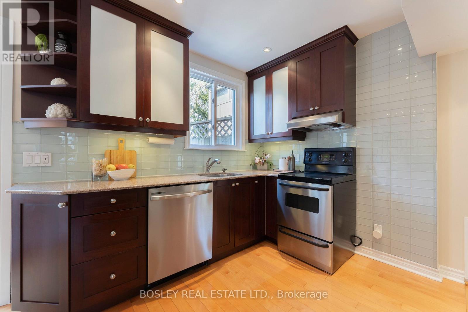 570 BROADWAY AVENUE