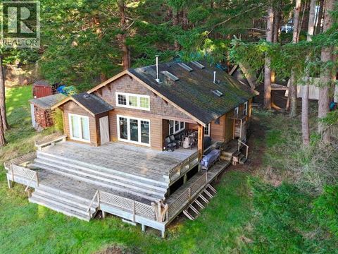 1266/68 TENNYSON RD Savary Island BC
