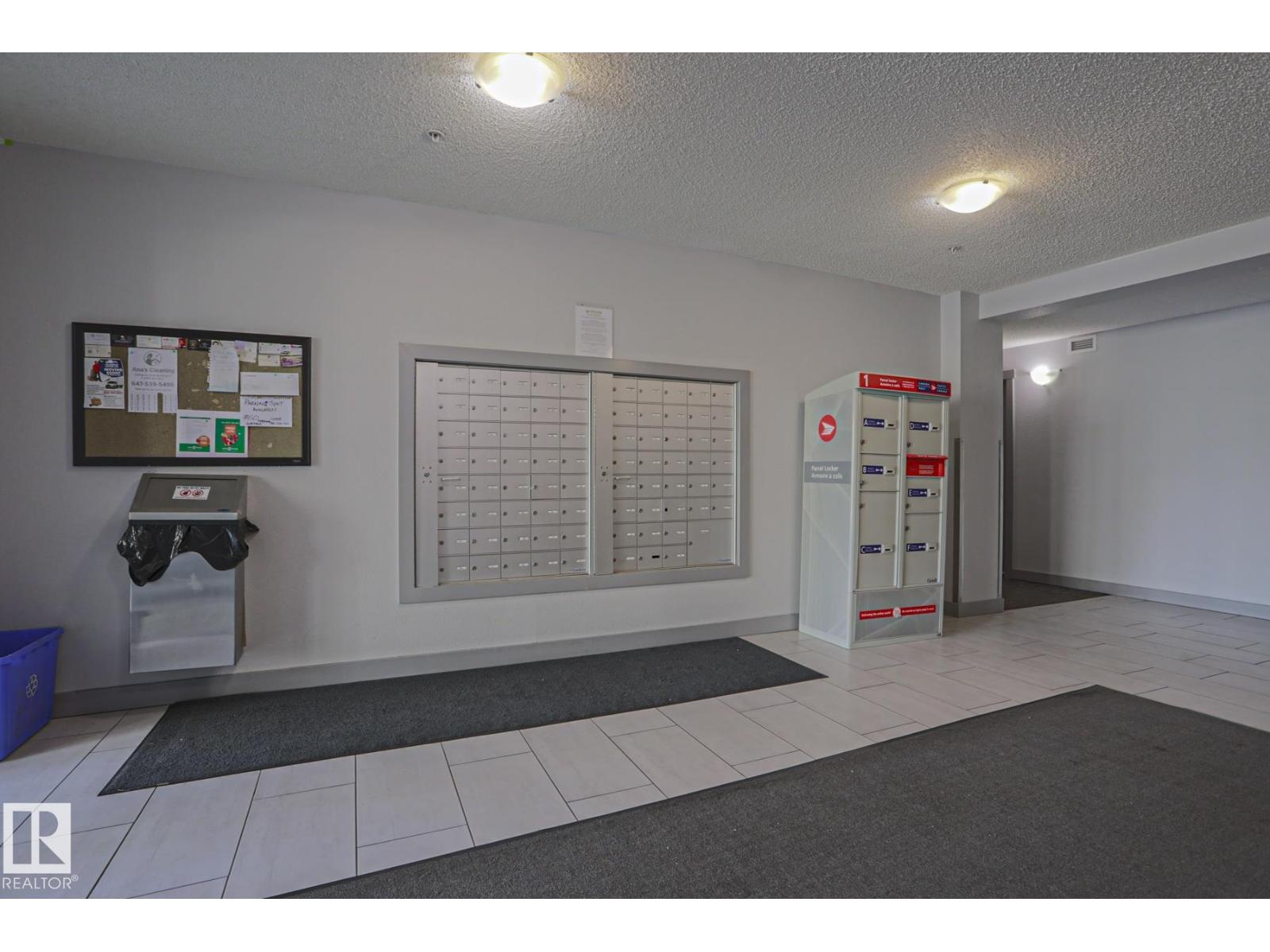 #405 11804 22 AV SW SW