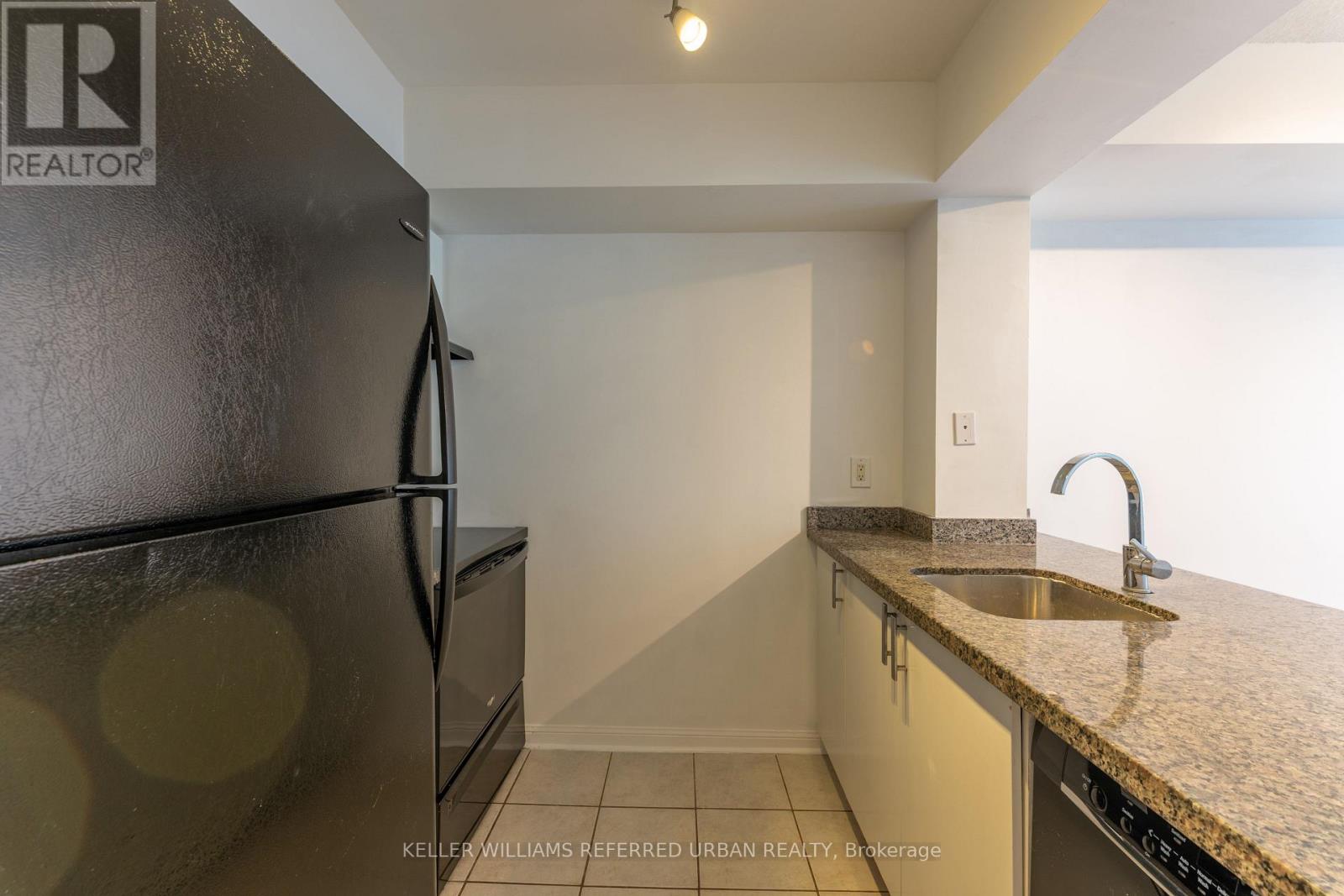 651 - 3 EVERSON DRIVE