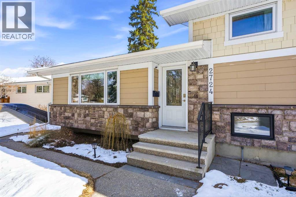 2724 Lougheed Drive SW