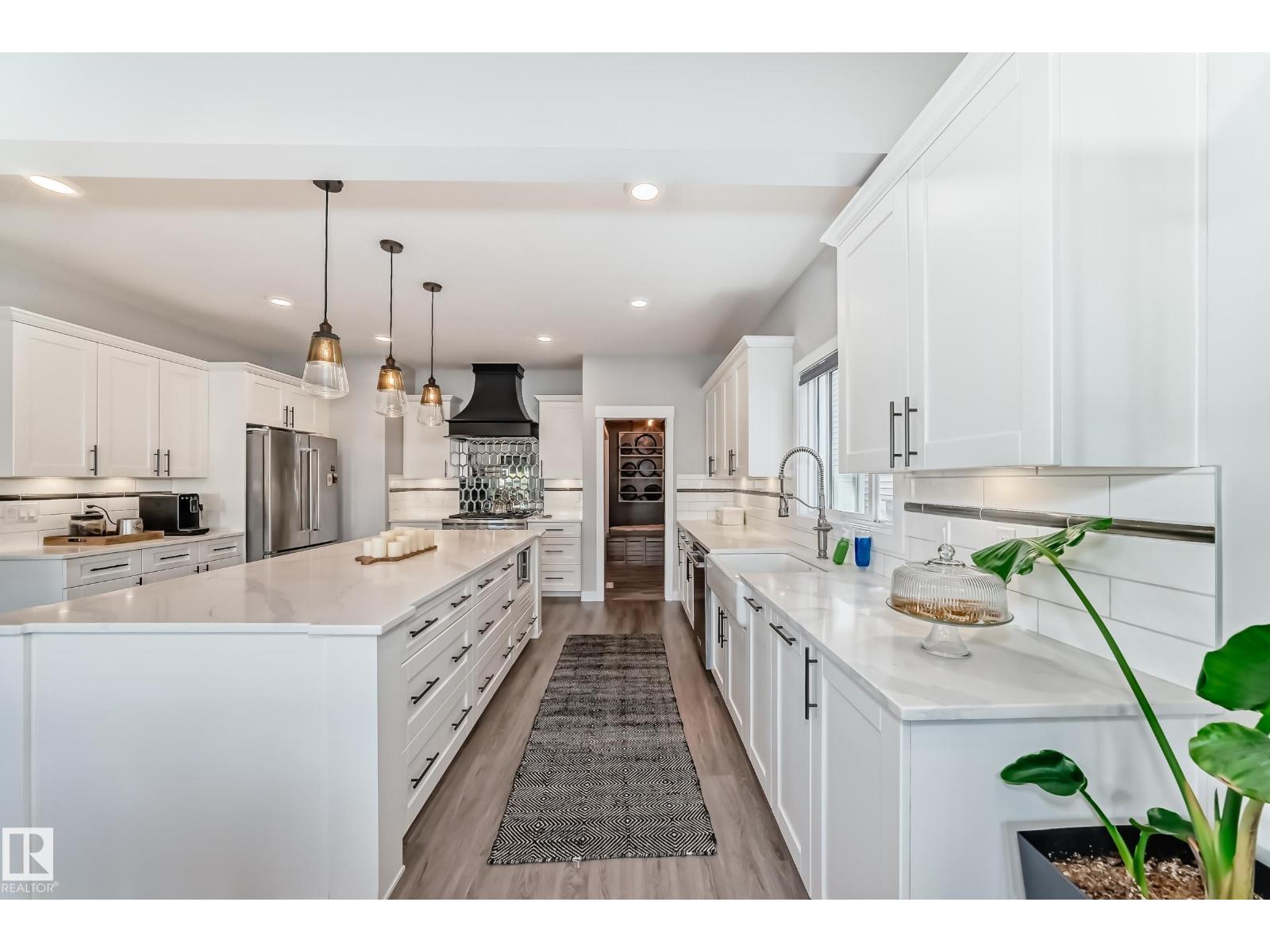 4004 6 AV SW