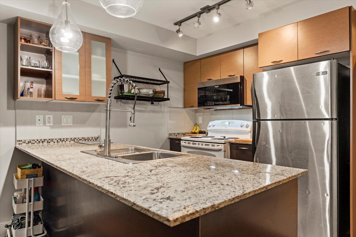 129 2233 MCKENZIE ROAD