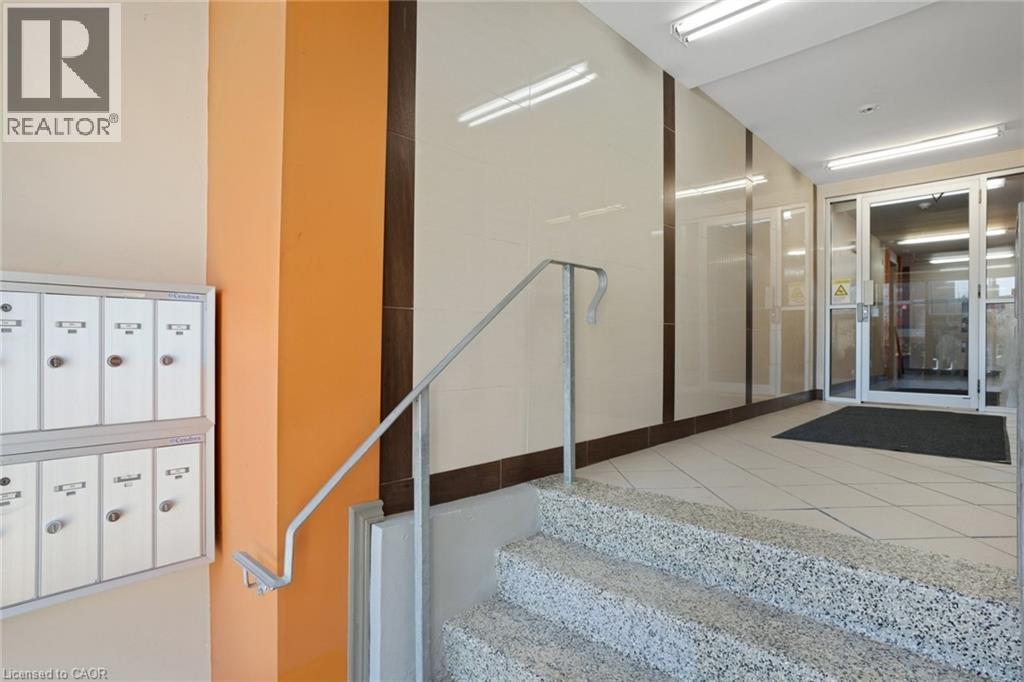 271 LESTER Street Unit# 303