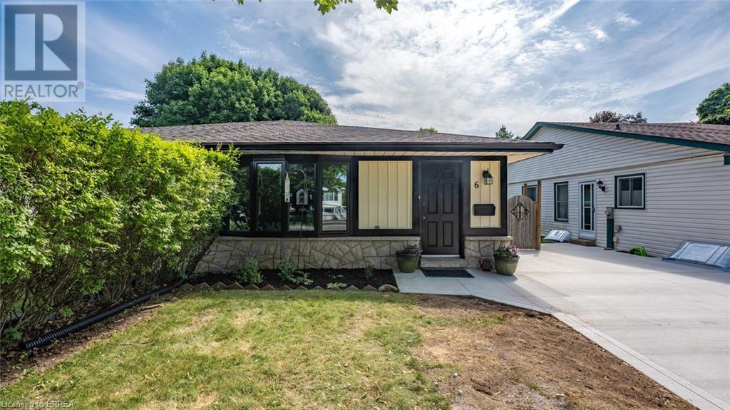 6 BEECHWOOD Avenue