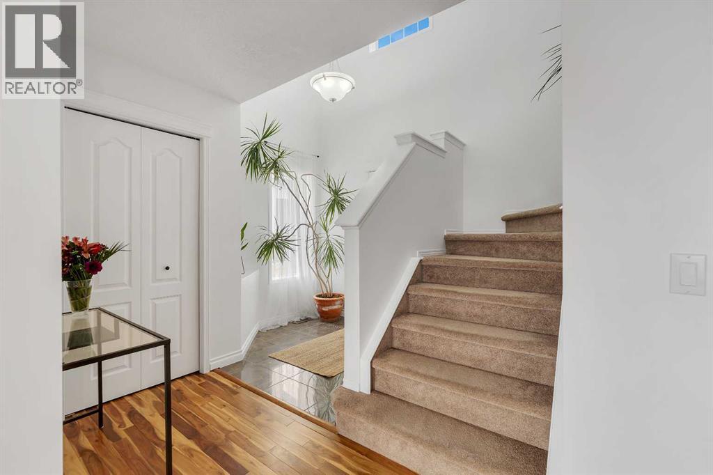 164 Tuscany Ravine Terrace NW