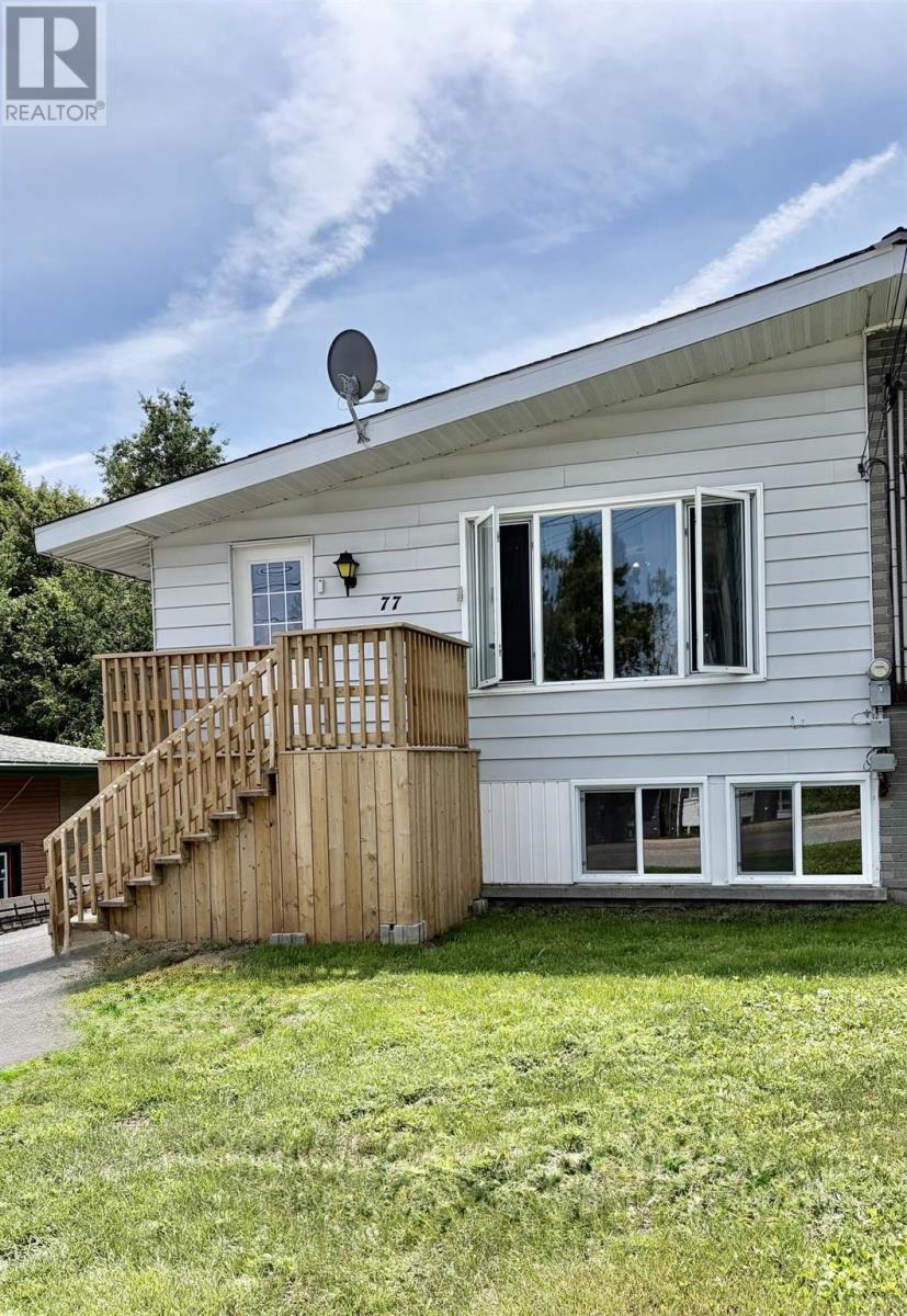 Photo 1 of 41 — 77 Hillside DR S, Elliot Lake, ON P5A1M8