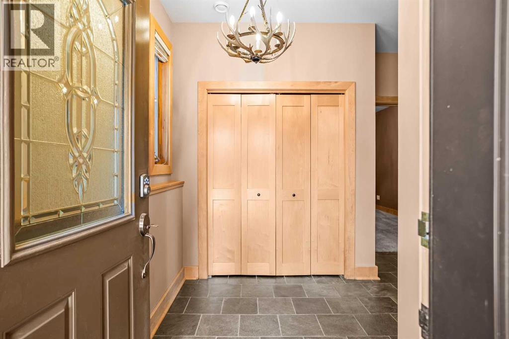 4, 124 Silvertip Ridge