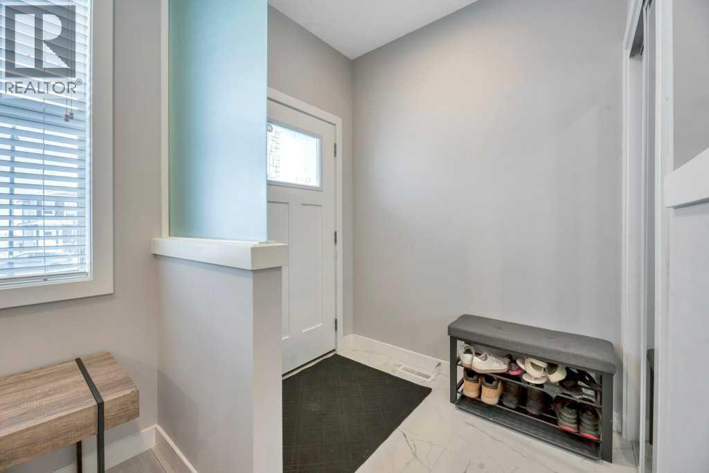 448 West Lakeview Drive