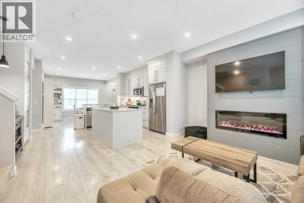 448 West Lakeview Drive