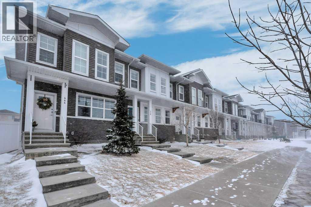 448 West Lakeview Drive