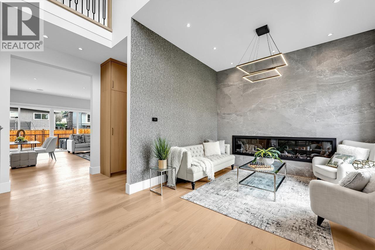 821 PROSPECT STREET