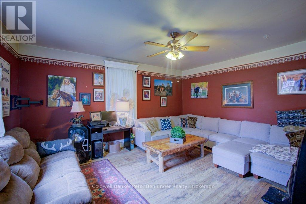 185197 GREY ROAD 9 ROAD