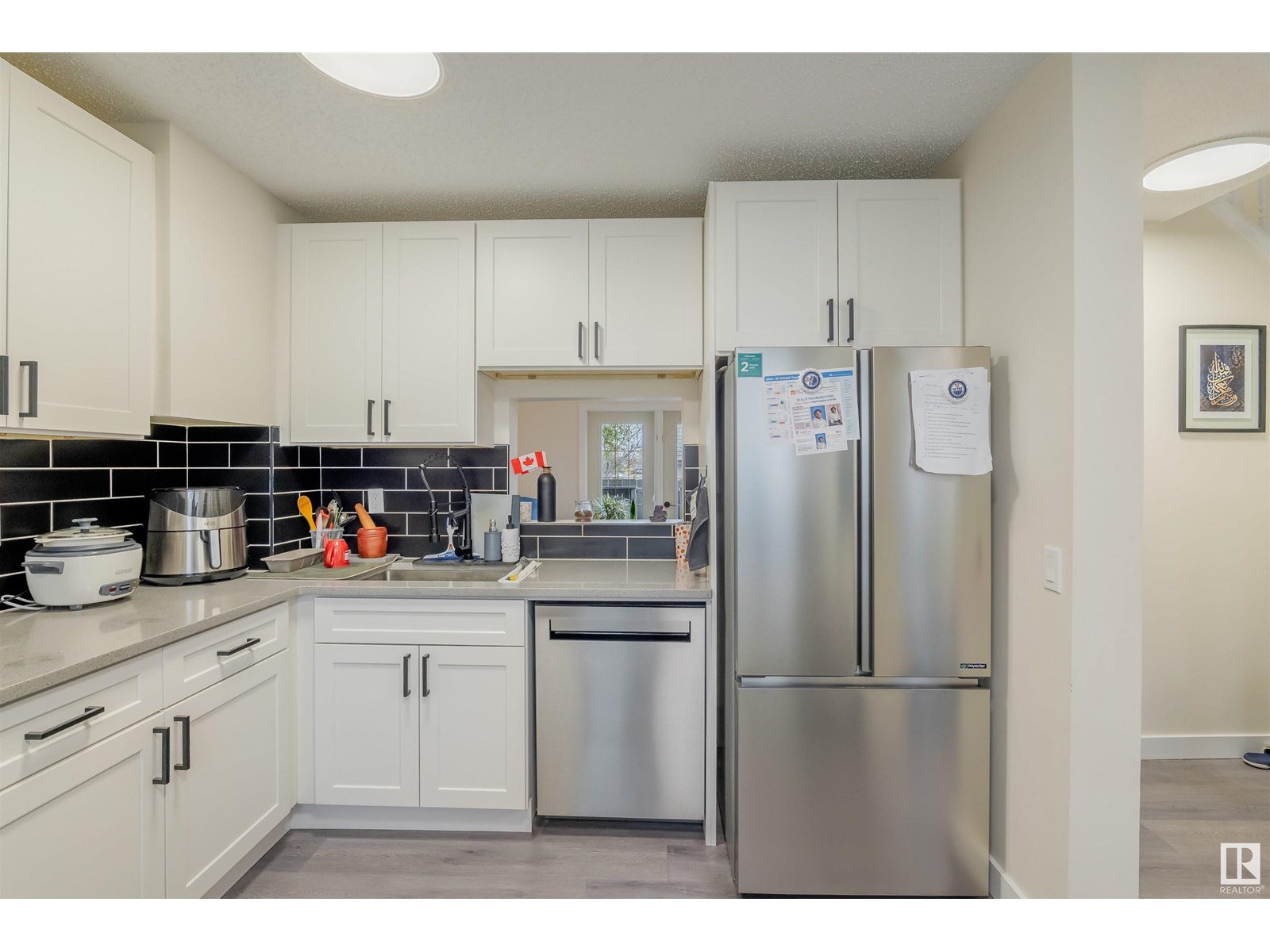 1710 37 ST NW