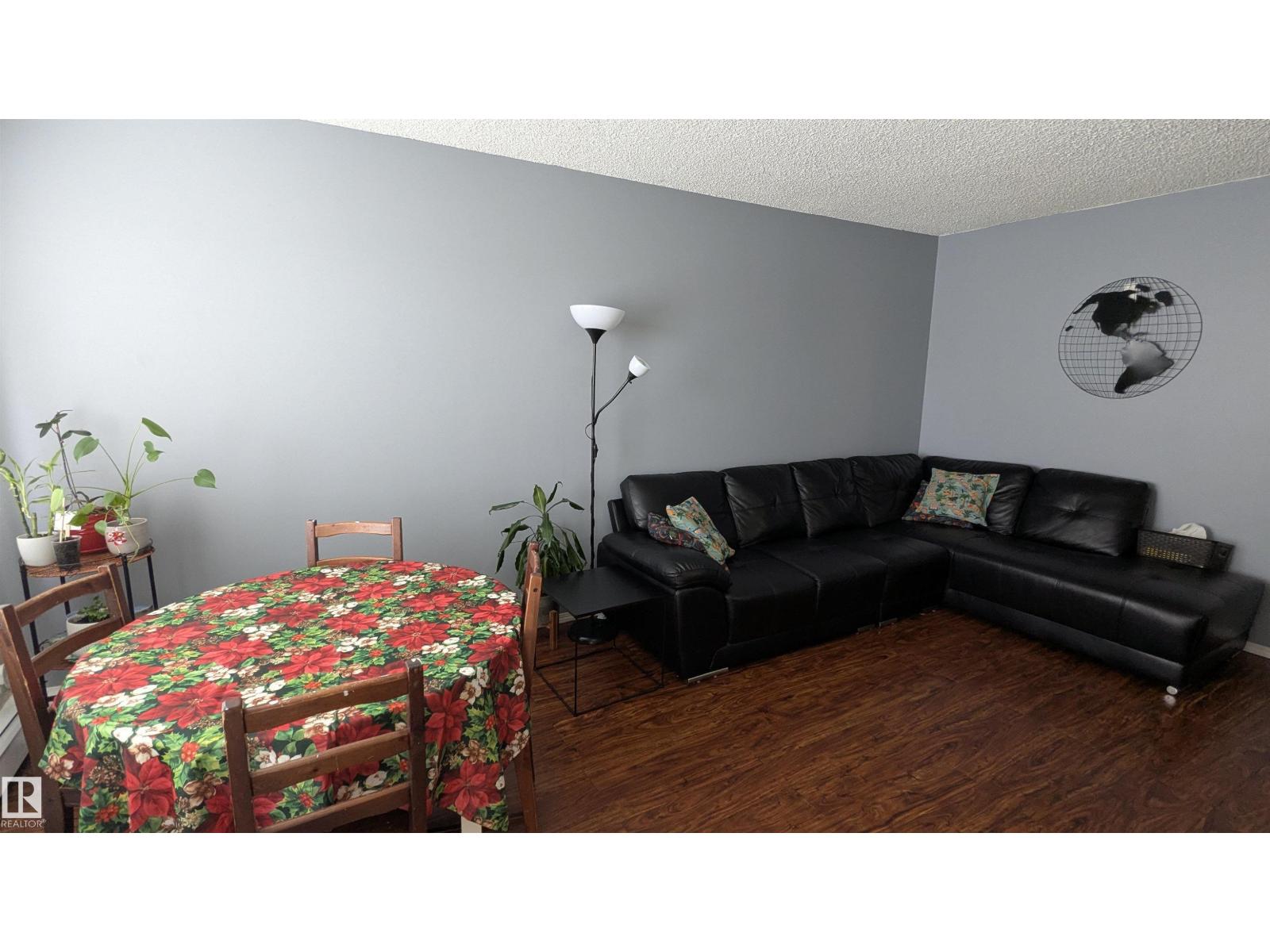 #104 16344 109 ST NW