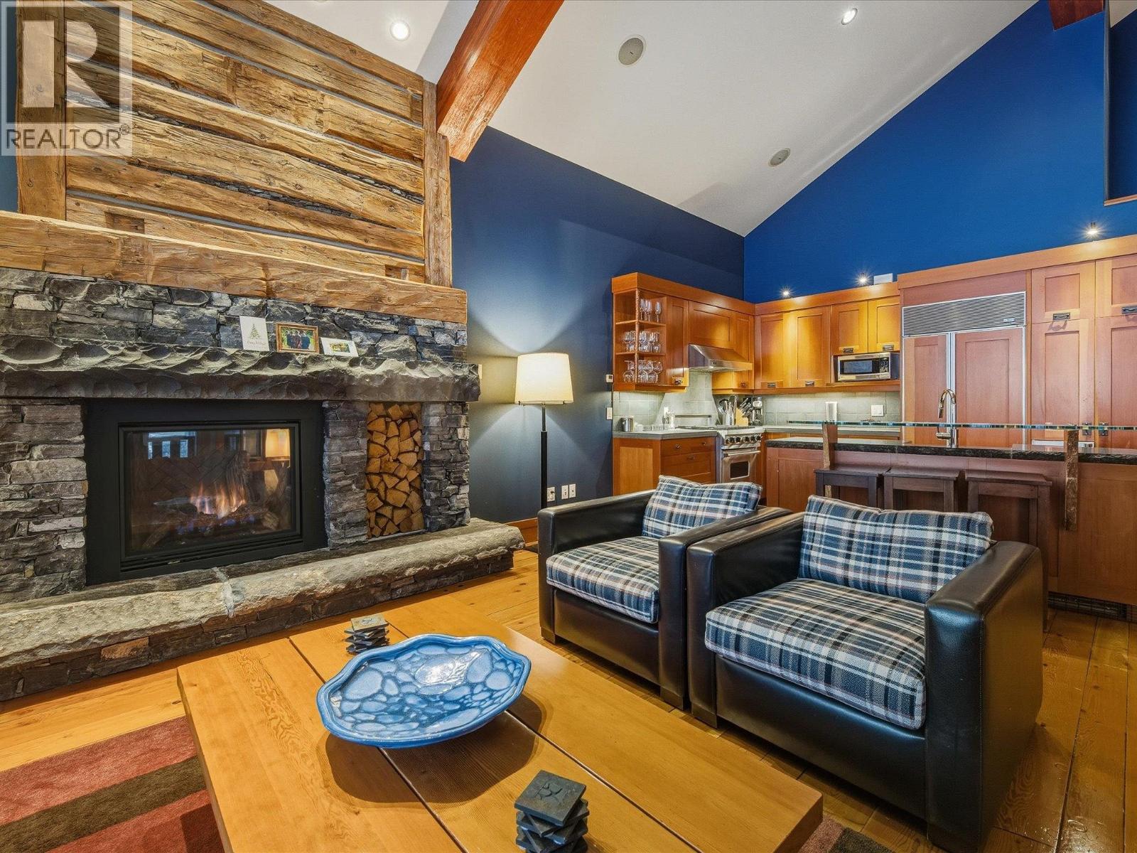 10J 2300 NORDIC DRIVE