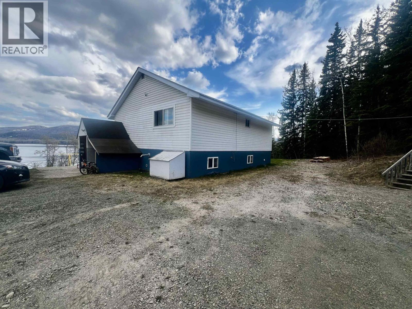 1408 FRANCOIS LAKE ROAD