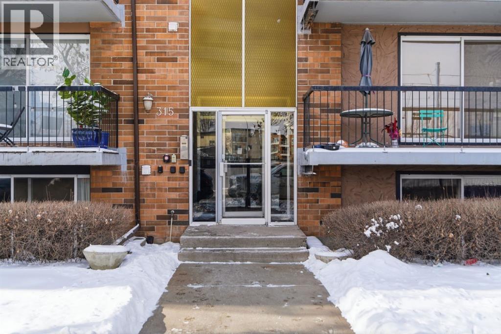 103, 315 9A Street NW