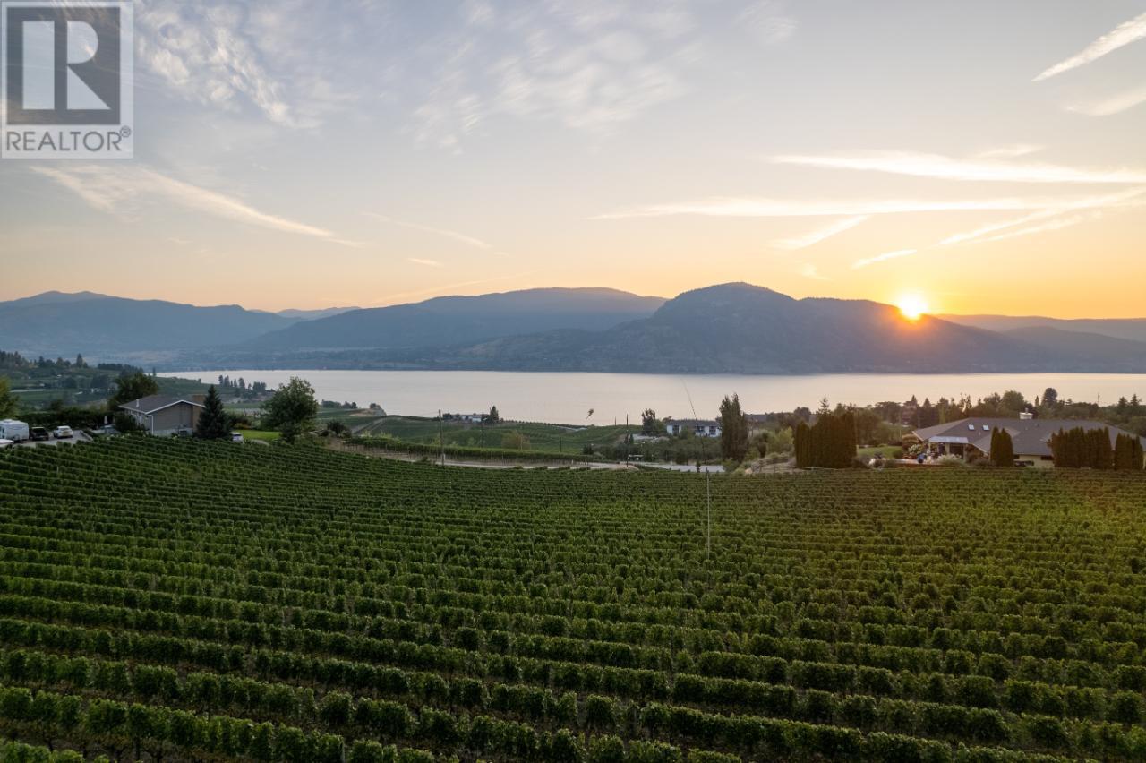 1116 NARAMATA Road