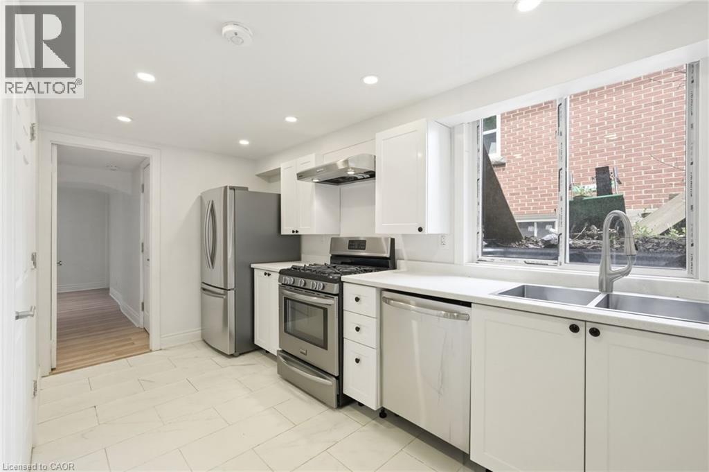 420 ELMWOOD Avenue Unit# Basement