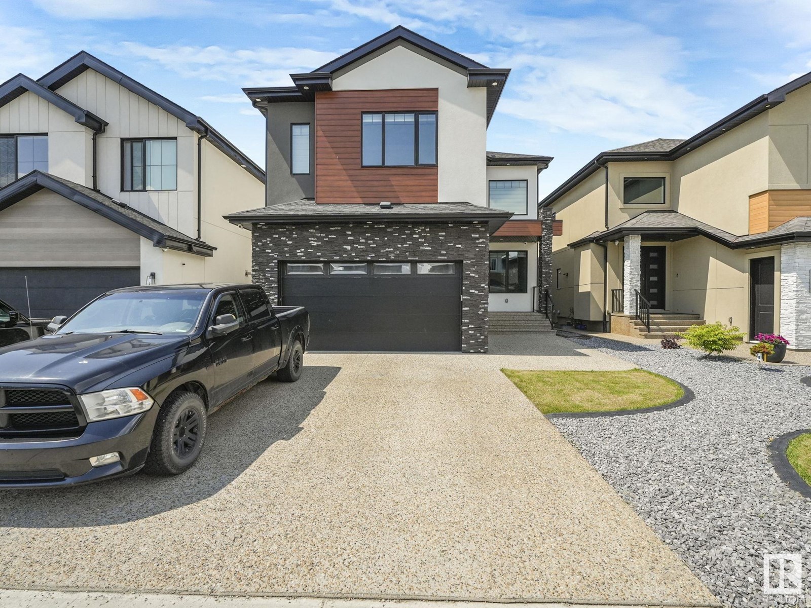 120 38 ST SW SW