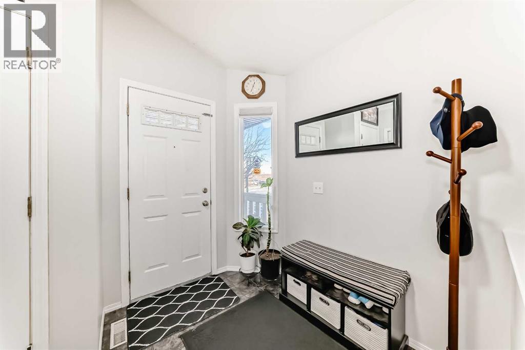 241 Los Alamos Place NE