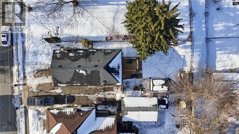 51 NORFOLK Avenue Cambridge ON N1R3T7