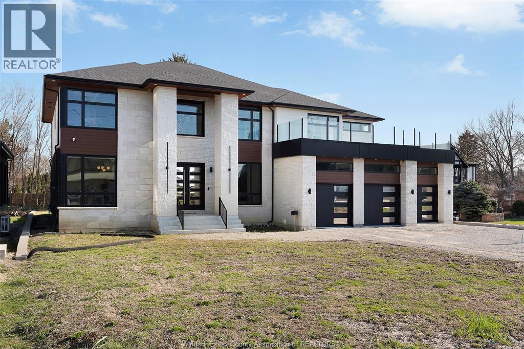 8535 RIVERSIDE DRIVE East