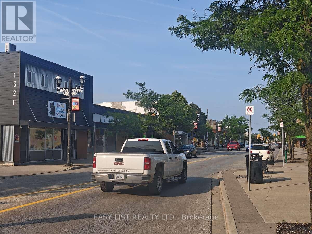 1305 & 1311 OTTAWA STREET