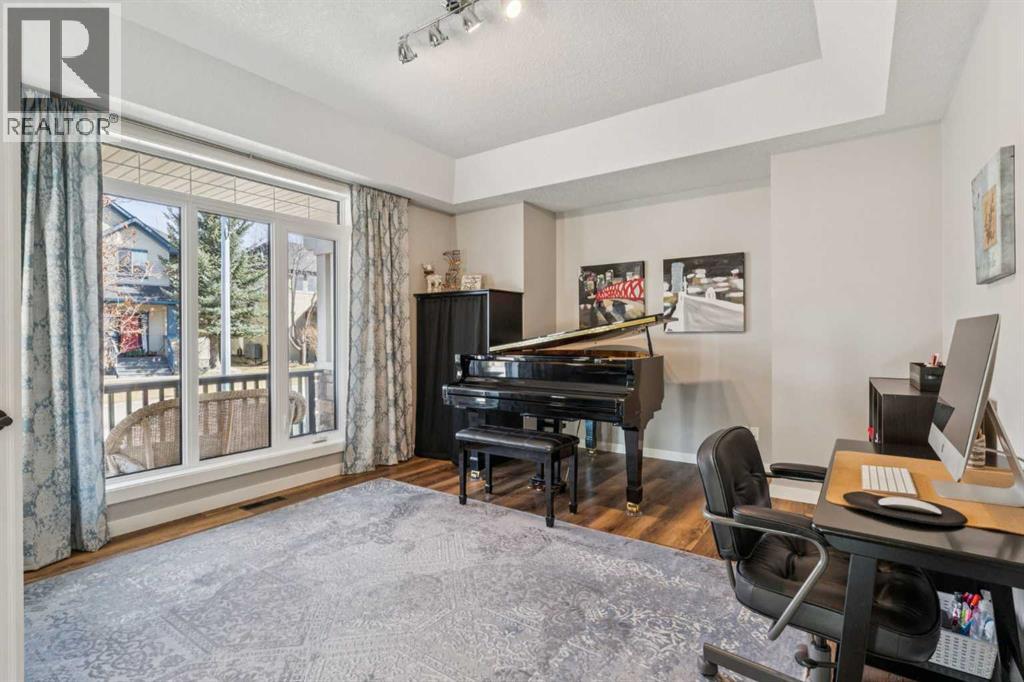 70 Hidden Creek Road NW