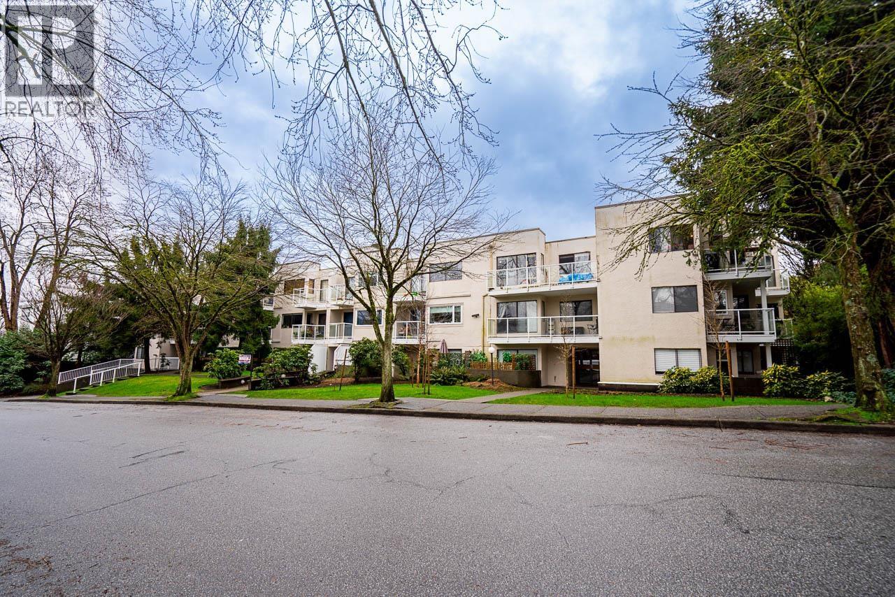 318 830 E 7TH AVENUE