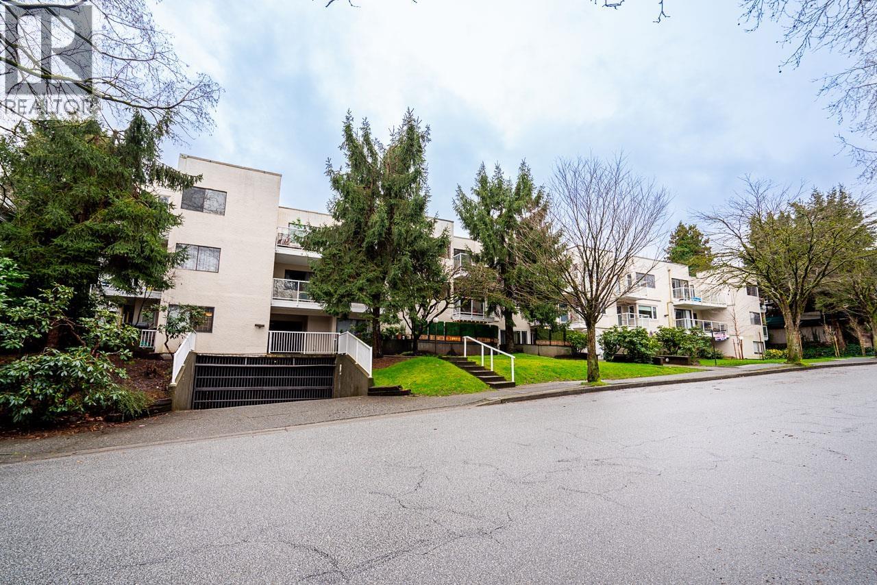 318 830 E 7TH AVENUE