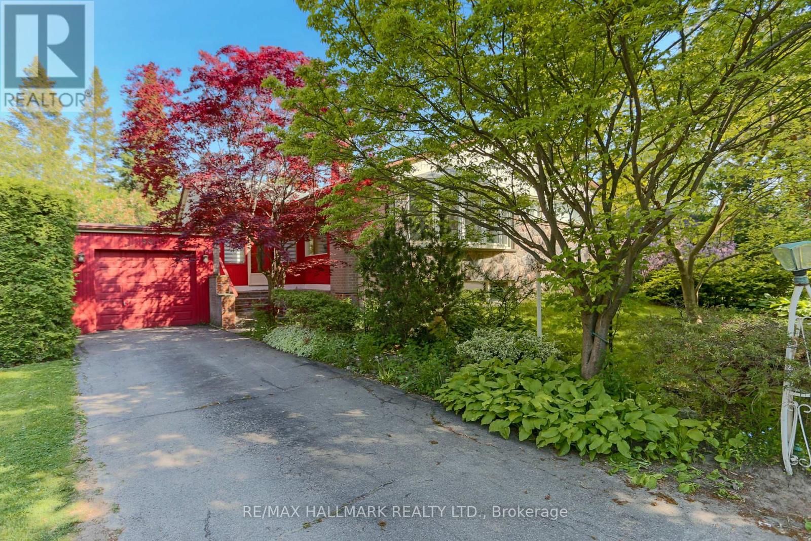 80 BERKINSHAW CRESCENT