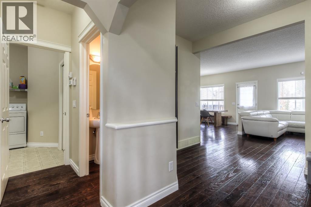 77 Weston Court SW