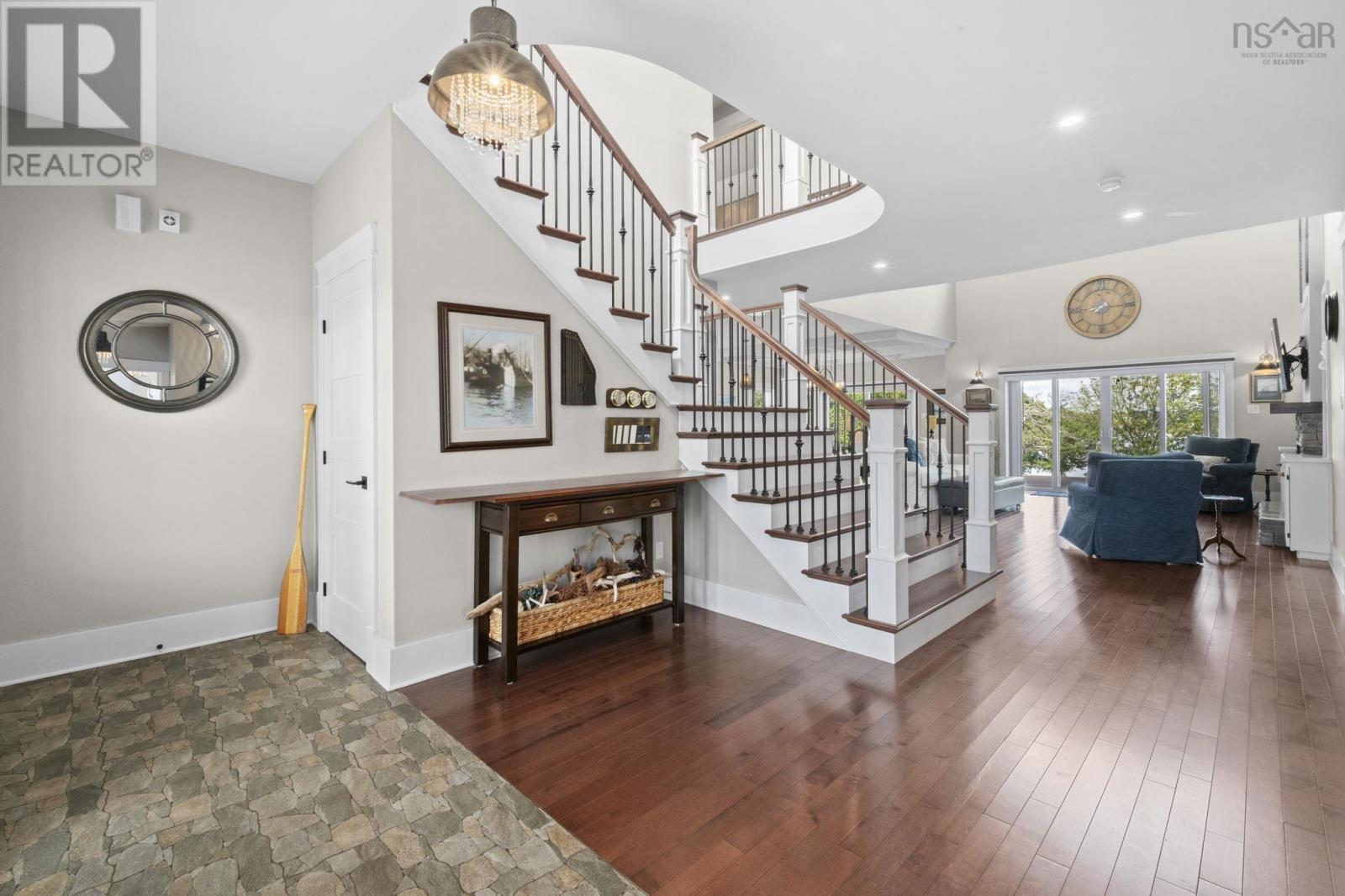 91 Driftwood Court