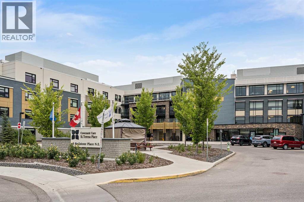 908, 132 Red Embers Link NE