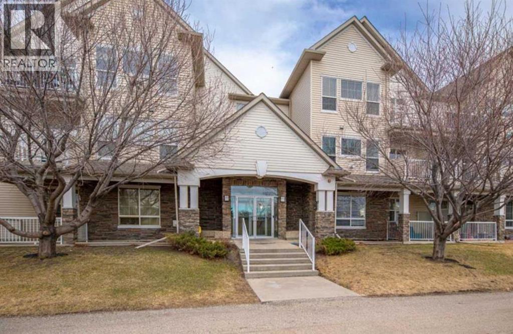 101, 1000 Applevillage Court SE