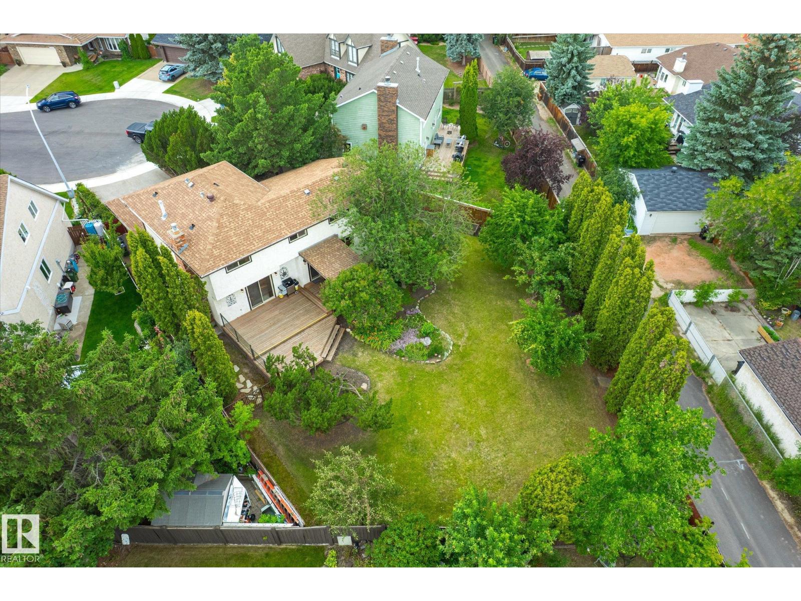 17524 55 AV NW
