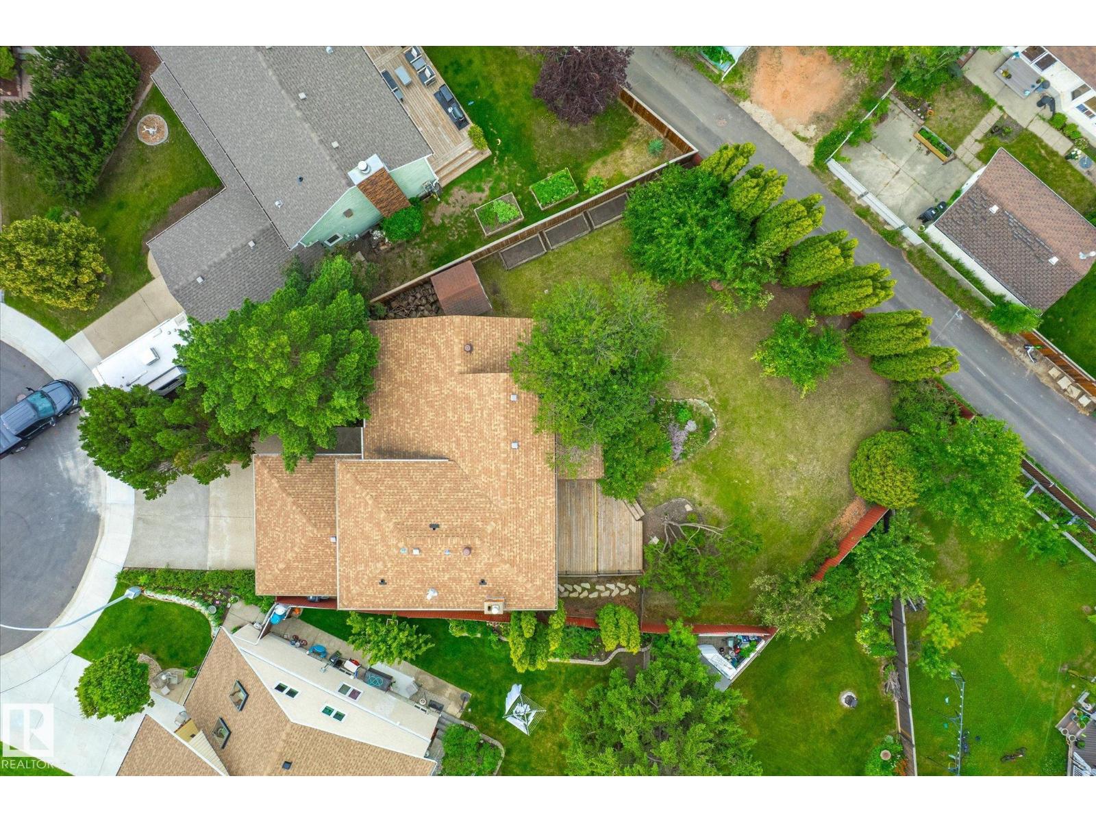 17524 55 AV NW