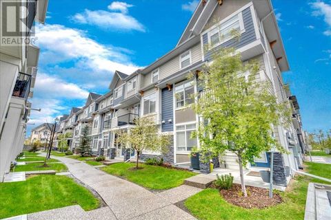307 Wentworth Row SW Calgary AB T3H1W7