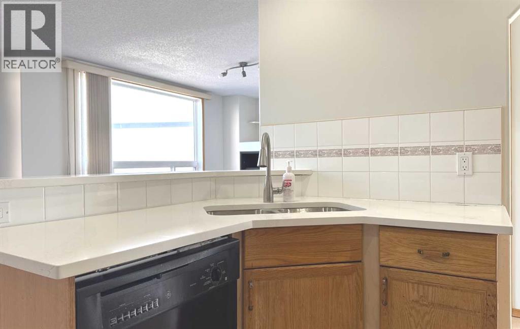 244 Los Alamos Place NE