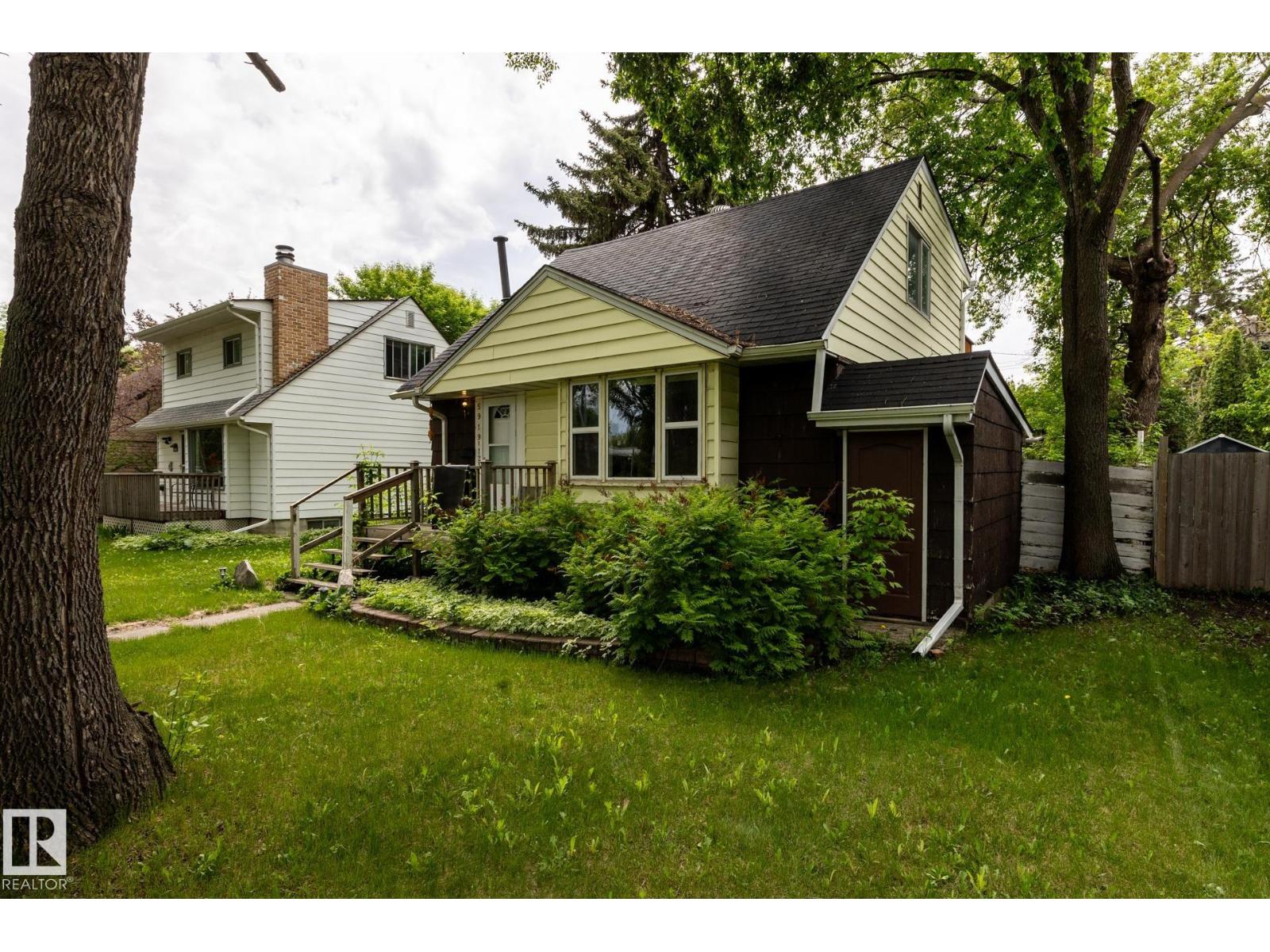 5919 121 AV NW