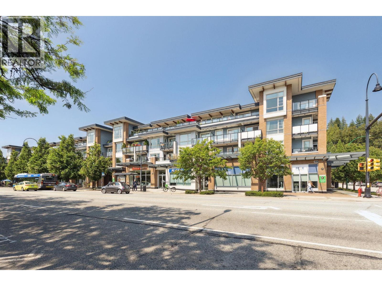 403 1330 MARINE DRIVE