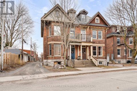 251 BARRIE STREET Kingston (Central City East) ON K7L3K8
