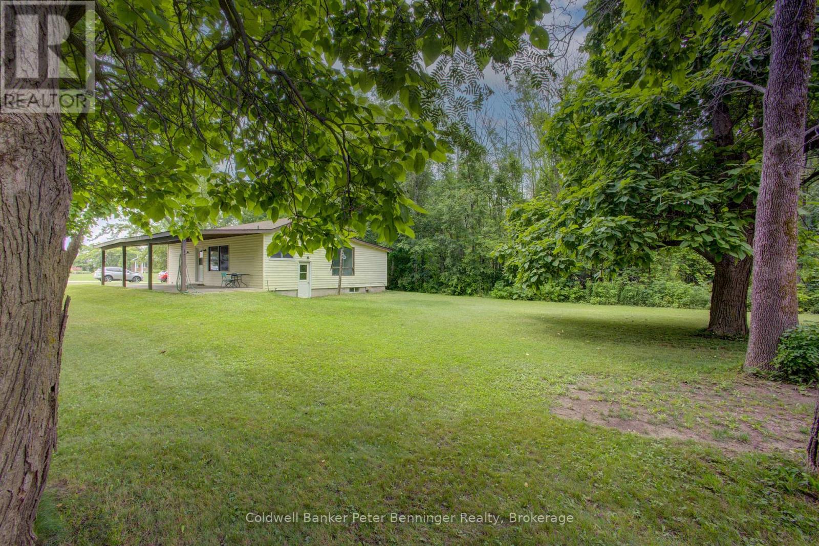 3128 BRUCE ROAD 15 ROAD