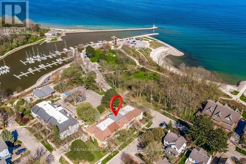 21 CHISHOLM STREET Oakville (CO Central) ON L6K3W2