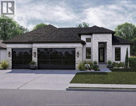 4 SUNNINGDALE DRIVE Leamington ON N8H0C5