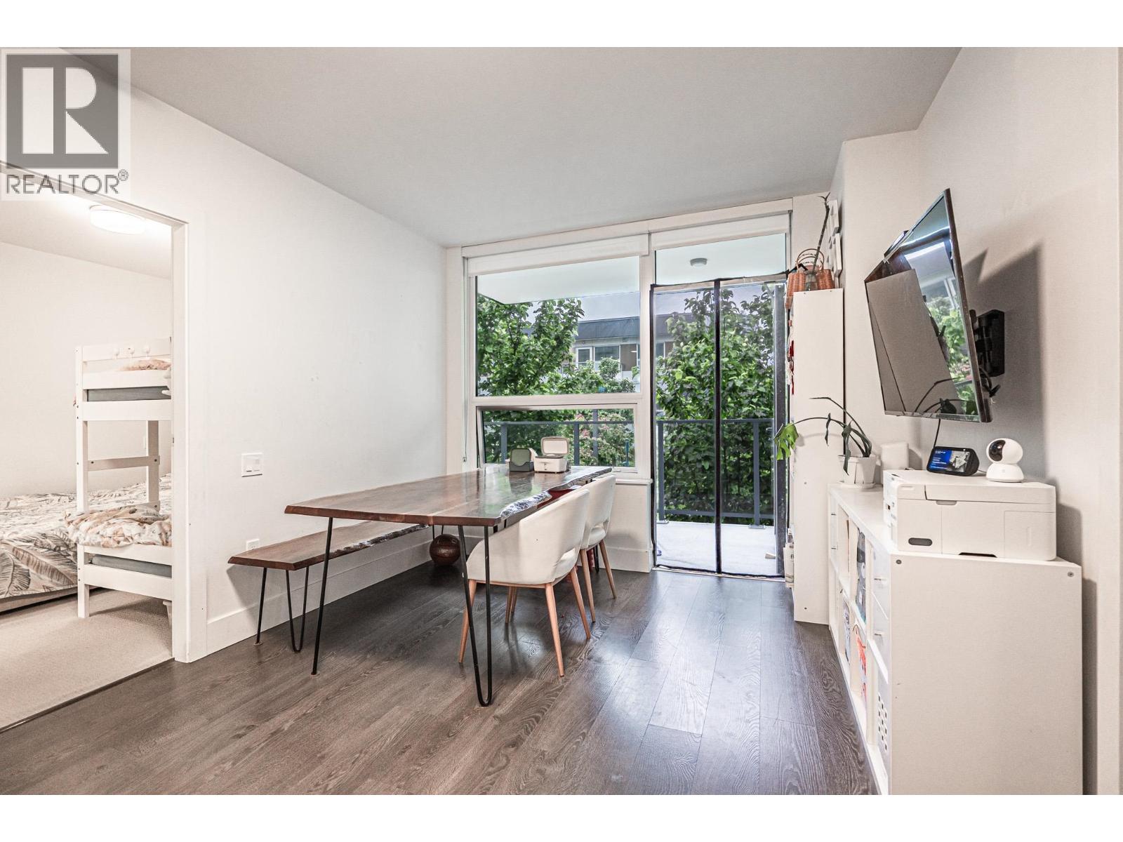 516 5508 HOLLYBRIDGE WAY